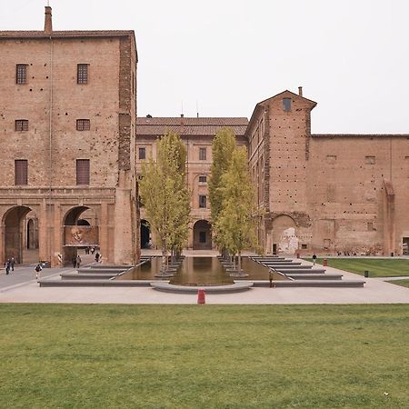 Luxury 4 Al Duomo Di Parma Apartment Екстериор снимка